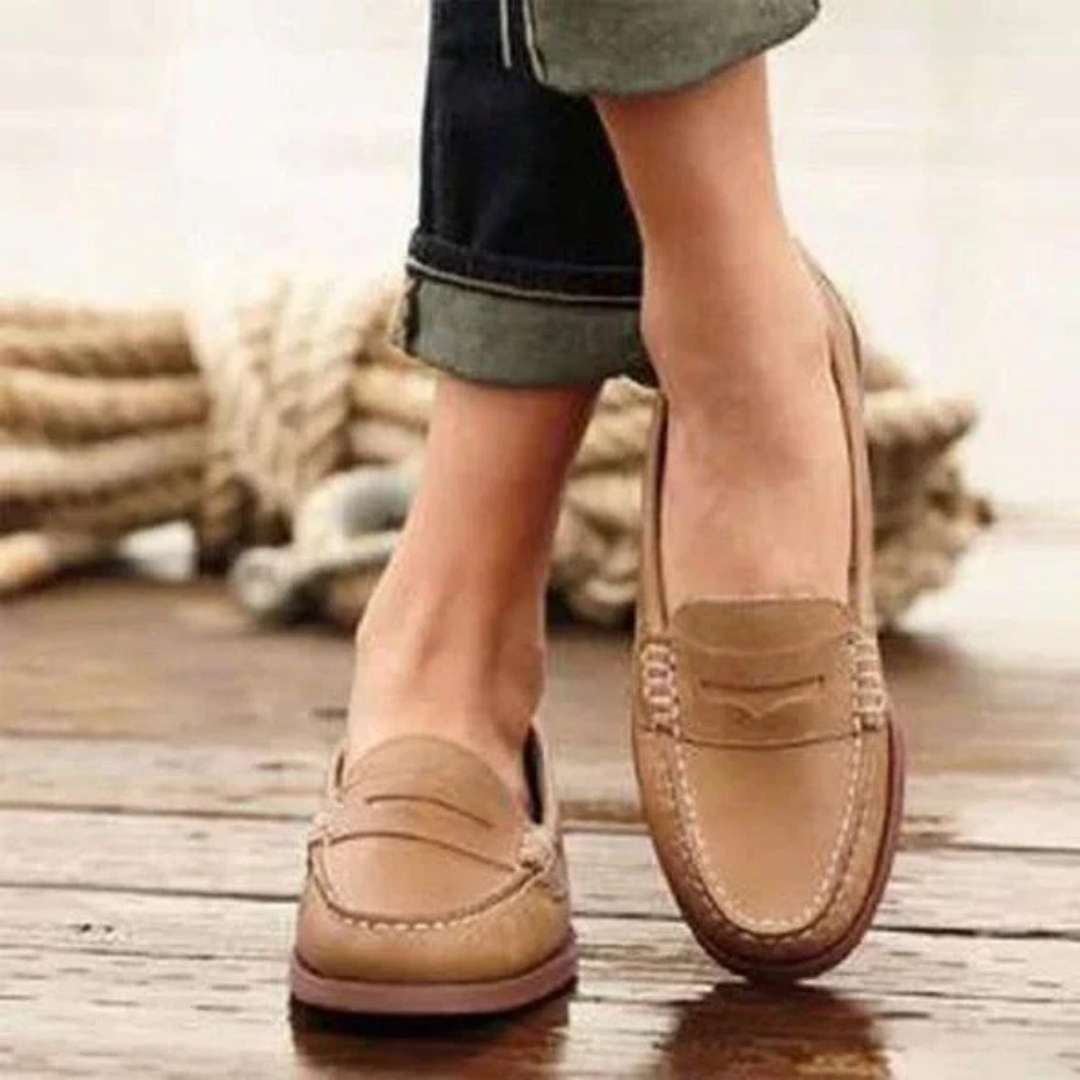 Vellari | Klassische Loafers aus Leder für Damen - Slipper für Freizeit und Büro