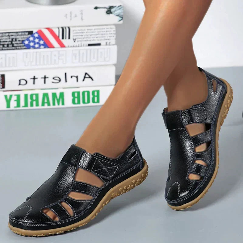 Solevera | Orthopädische Damen-Ledersandalen - rutschfest, geschlossene Zehe, Fußgewölbestütze