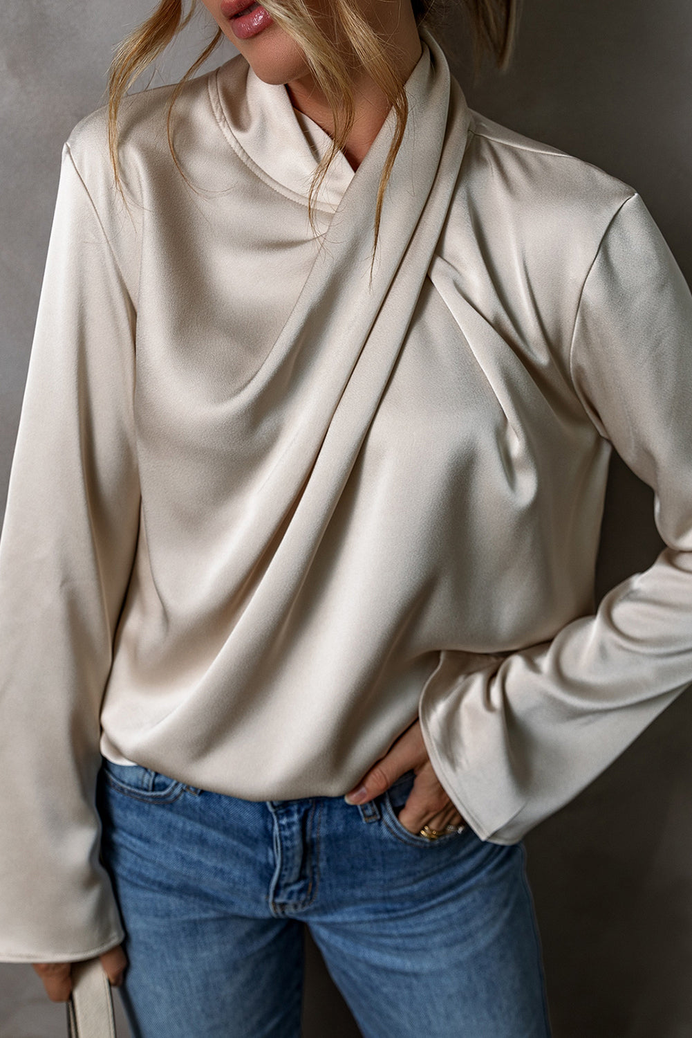 Sorelle | Elegante Damenbluse aus Satin - Langarm, drapierte Wickelvorderseite, Seidentop
