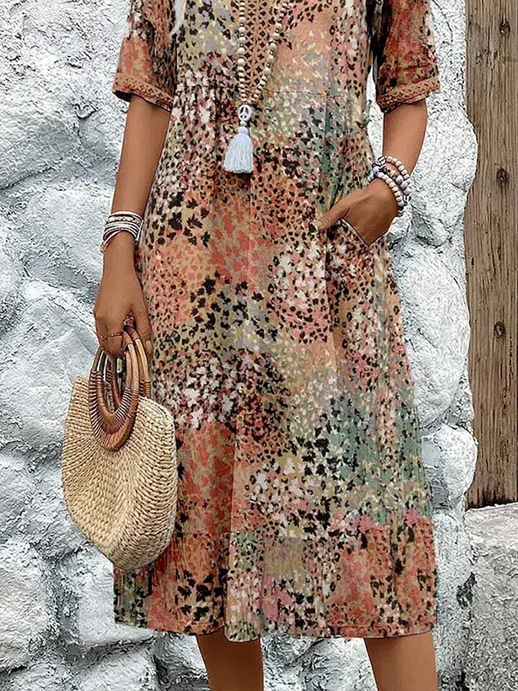 Aluna | Florales Midikleid mit V-Ausschnitt - Lässiges Sommerkleid, kurze Ärmel, leichtes Gewicht