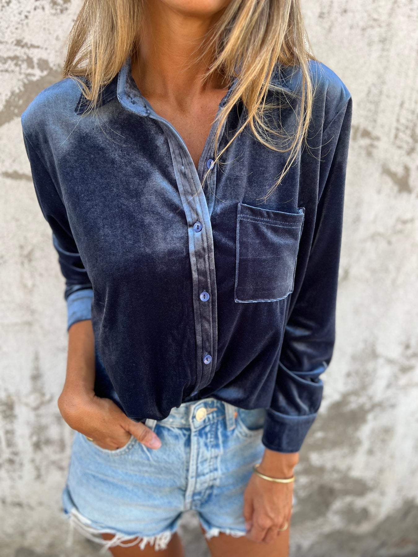 Jaleia | Samthemd mit langen Ärmeln - Bluse mit Knopfleiste, weicher Griff, elegantes Oberteil
