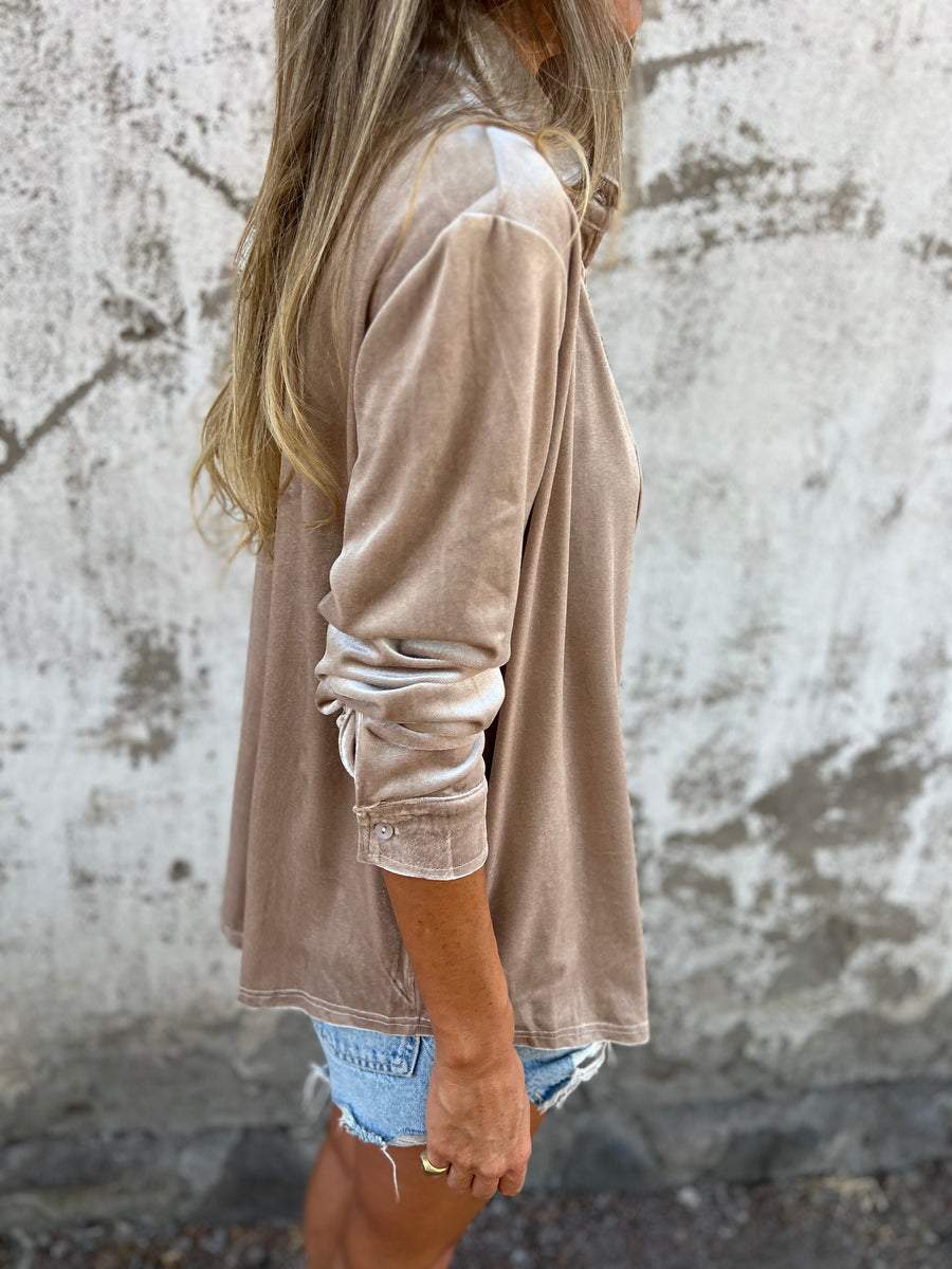 Jaleia | Samthemd mit langen Ärmeln - Bluse mit Knopfleiste, weicher Griff, elegantes Oberteil